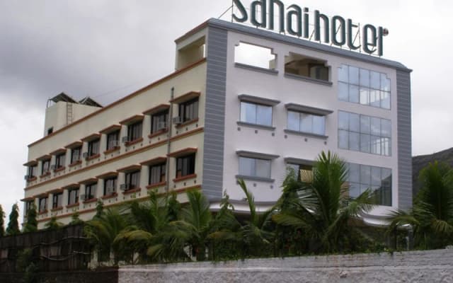 Hotel Sanai Residency