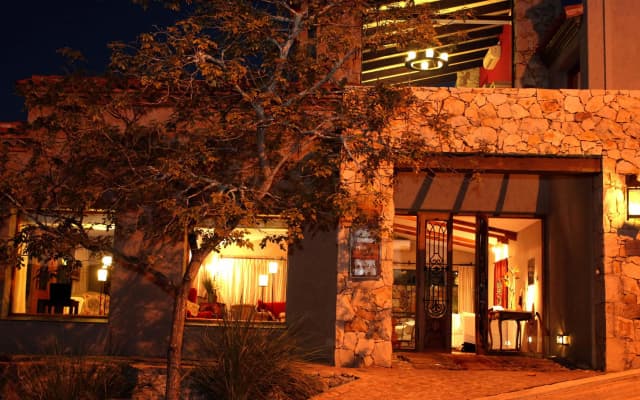 Kkala Boutique Hotel