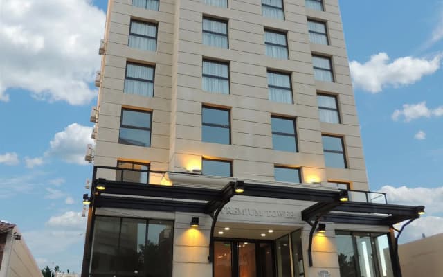 Premium Tower Suites San Luis