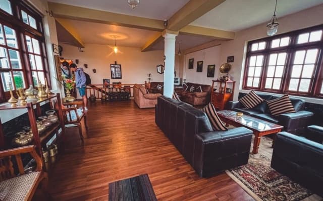 House of Leisure