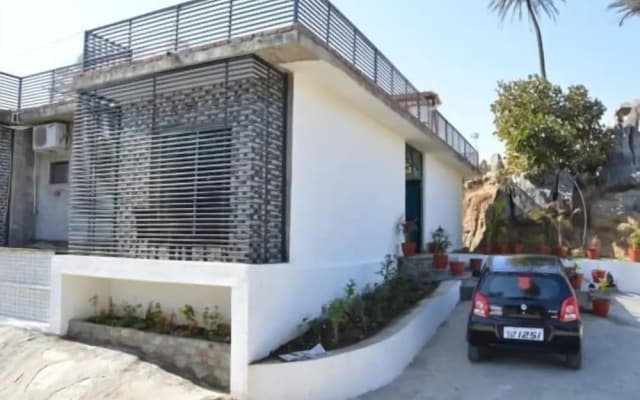 Hotel Kaka Inn Mount Abu
