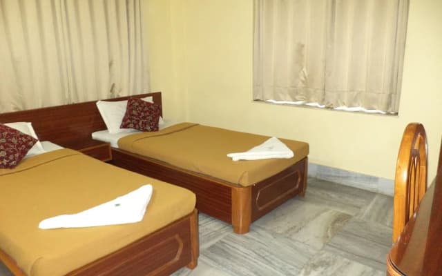 Simurg Guest House