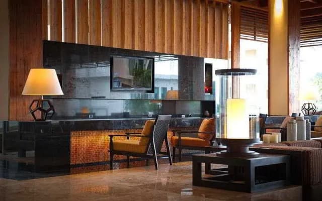 Crowne Plaza Phuket Panwa Beach