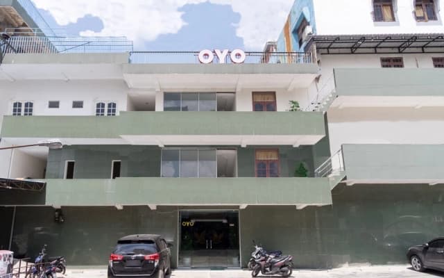 Gentala Hotel by OYO Rooms