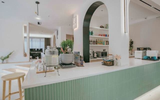 Jishan Jishui B&B