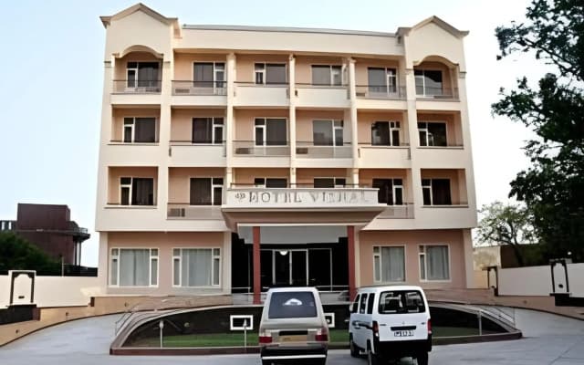 Vishal Hotel