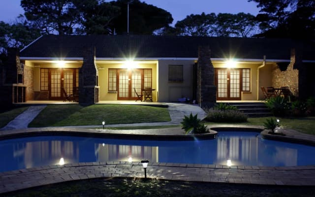 African Aquila Lodge
