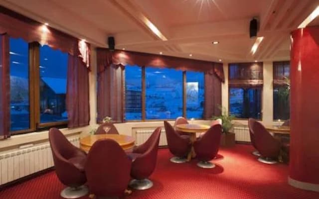 SKi Hotel
