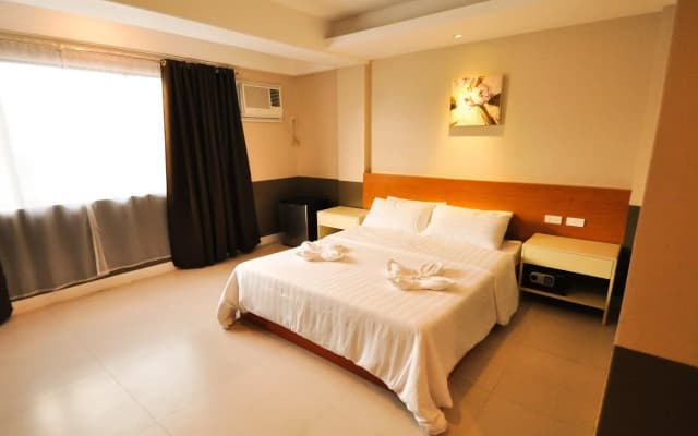 SunCity Suites