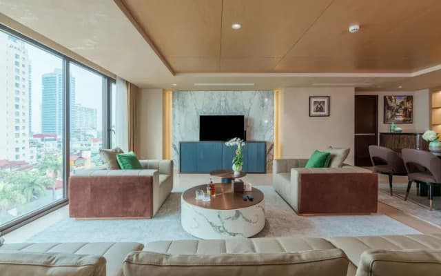 The Five Suites Lilas