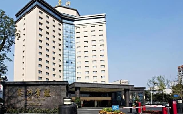 Jinhe Hotel