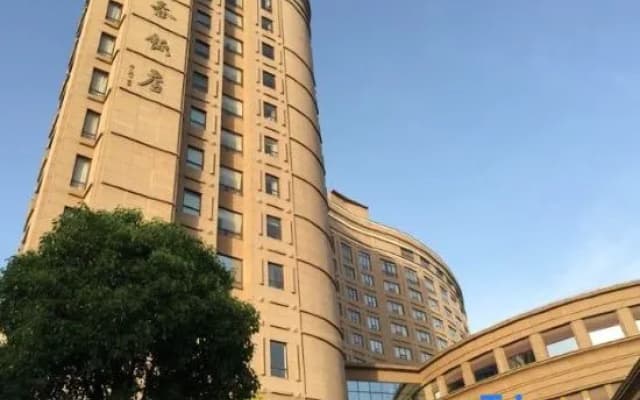 Huatai Hotel