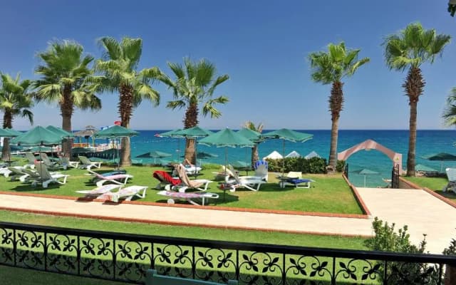 Seagull Hotel