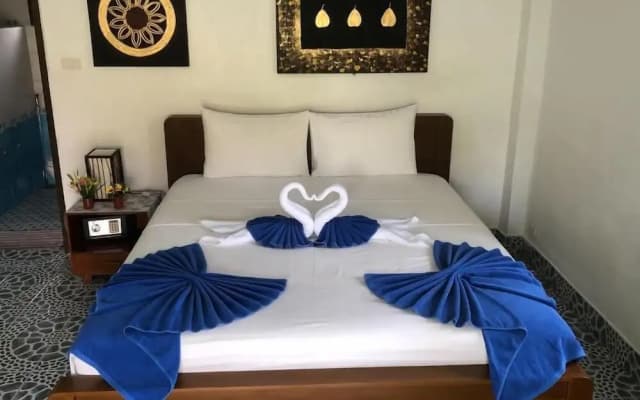 D&K Smiley Phuket Resort