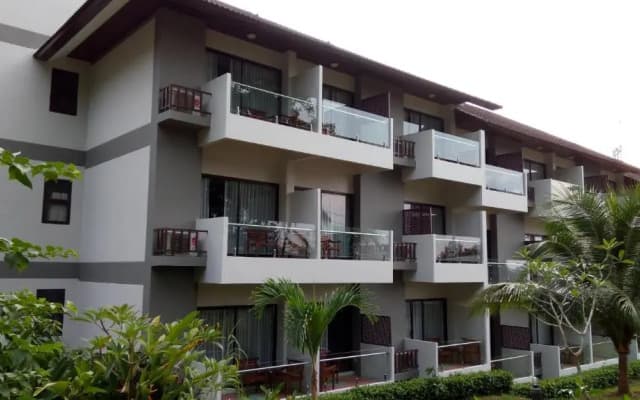 Chang Buri Resort & Koh Chang Hillside