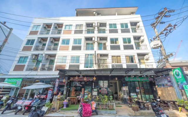 Bad Boys Guesthouse Patong