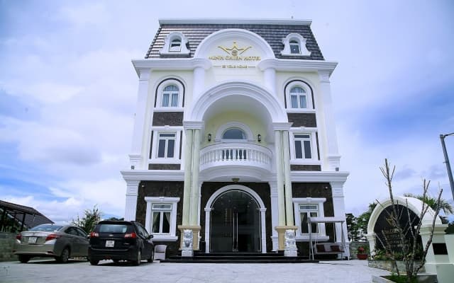Minh Chien Hotel