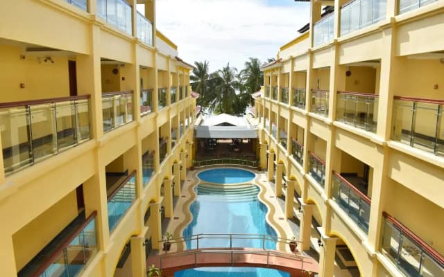 Golden Phoenix Hotel Boracay