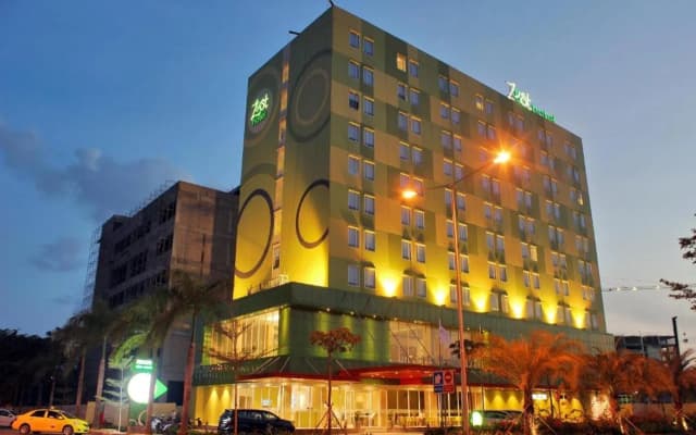 Zest Harbour Bay Batam by Swiss-Belhotel International