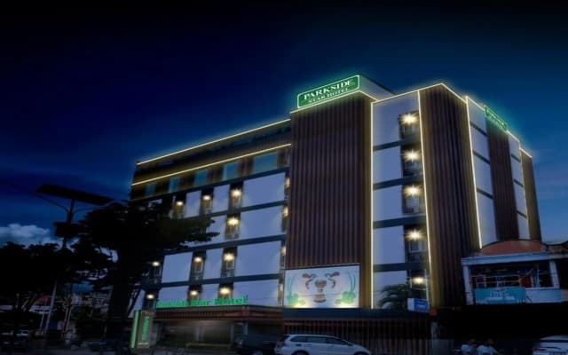 Parkside Star Hotel Waena
