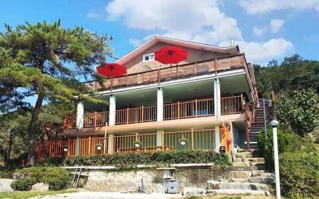 Huesunset Pension