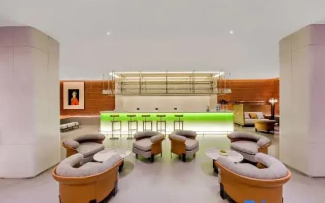 Starway Hotel (Zhengzhou Xinmi Zhongqiang Guangnian City Plaza)