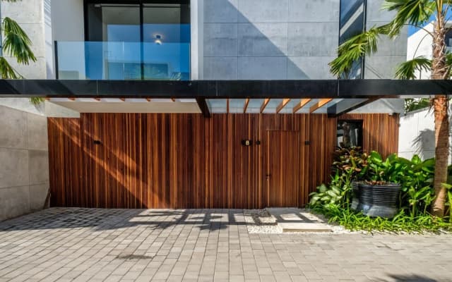 Alex Villas Complex N1