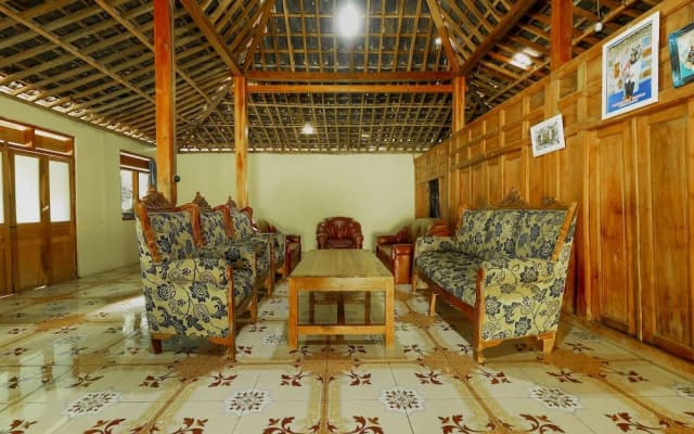 OYO Homes 91154 Desa Wisata Wayang Manyaran Wonogiri