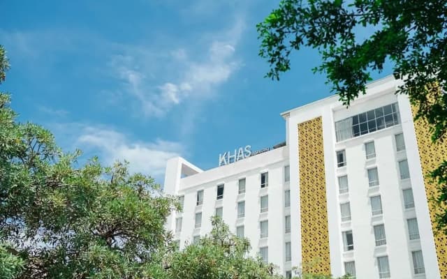 KHAS Semarang Hotel