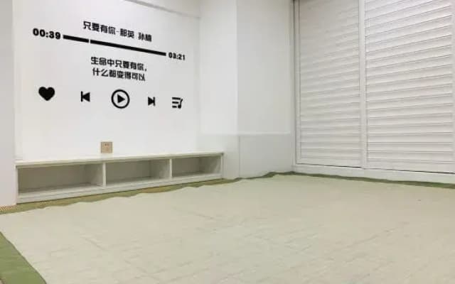 Huludao 1314 Light Luxury Homestay