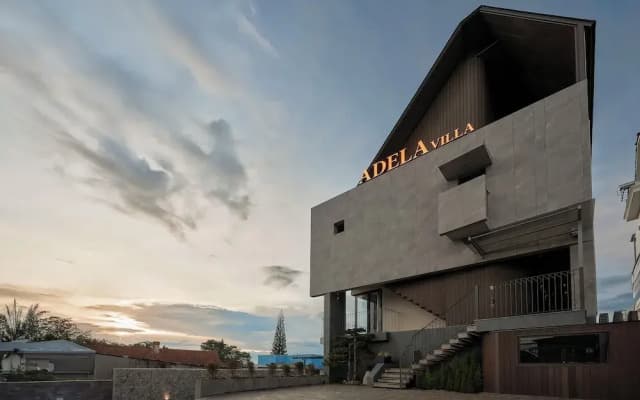 Adela Villa Dalat