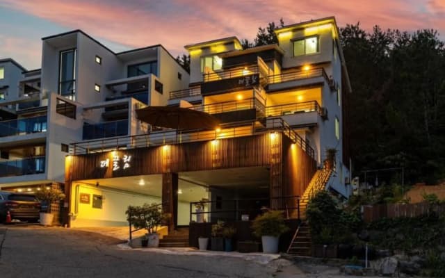 Geoje Island the Climb Spa Pension