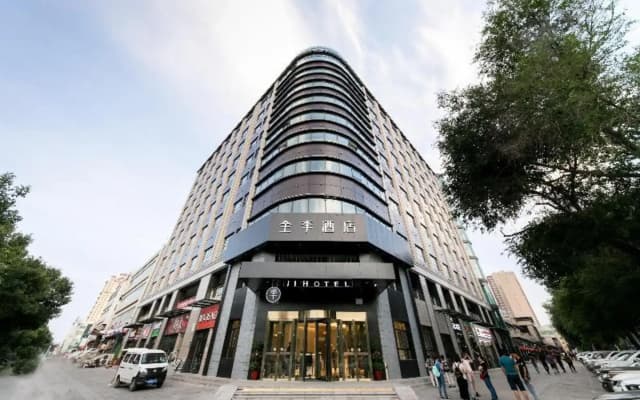 Ji Hotel Kuitun Wusu Street Yipinhui