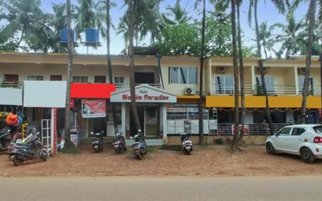 FabHotel Morjim Paradise