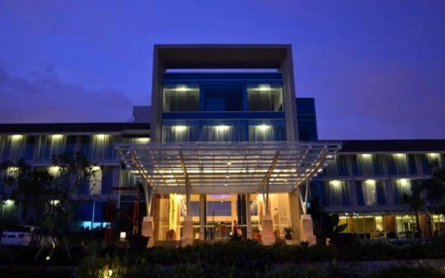 Emersia Hotel & Resort