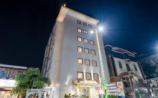 Hotel Seasons inn