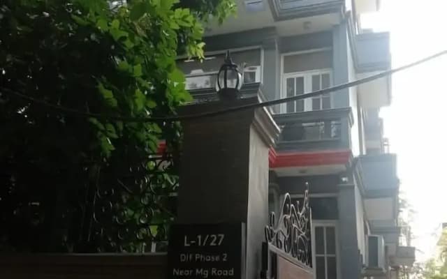 Hotel Royal India - DLF Phase 2