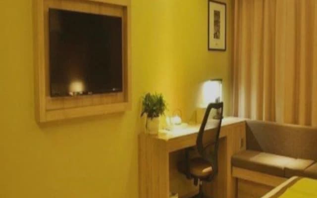 Taiyuan Economic Development Area Atour Hotel