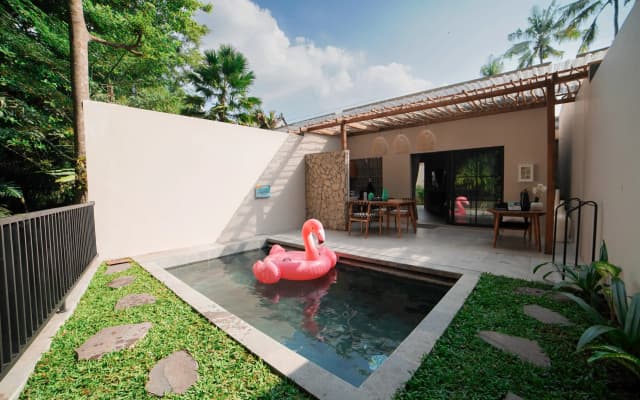Ubu Villa Nara - Honeymoon Villa in Yogyakarta