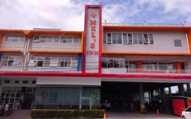 Mel's Inn Manado