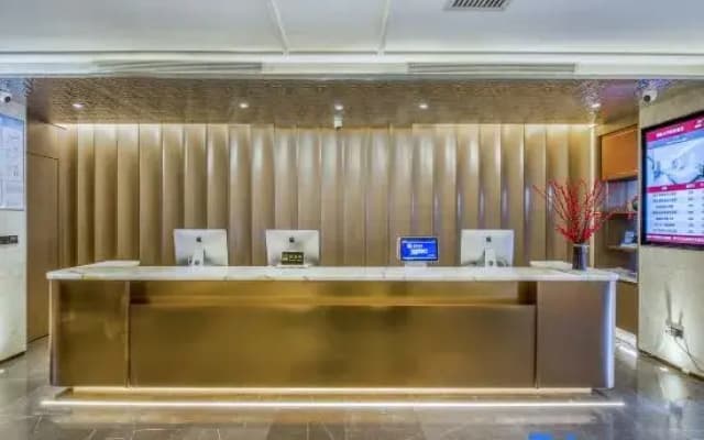Meiyihao Hotel (Urumqi Medical College Zhongyinggong Subway Station)