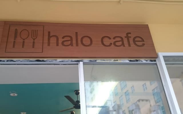 Halo Hostel