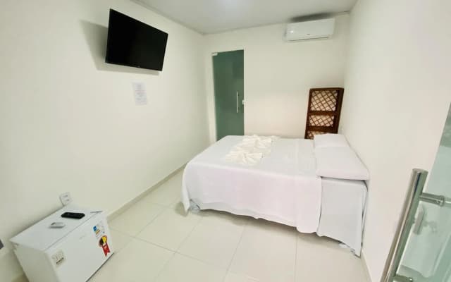 Piratas Do Morro Pousada - Hostel