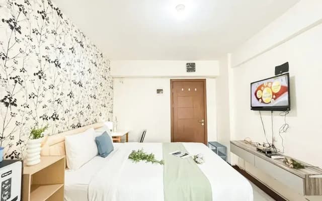 Cozy Bloom Studio Apartment Cinere Resort