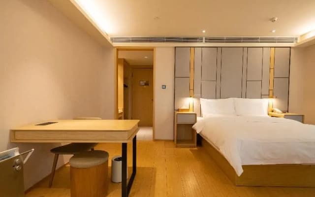 Ji Hotel Shihezi