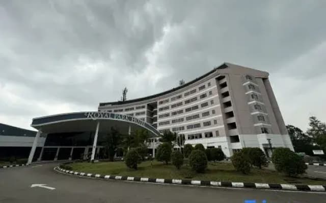 Royal Park Hotel
