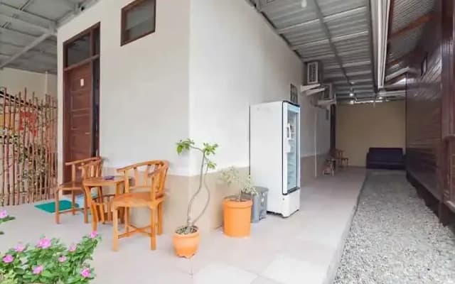 Langkar Guest House Syariah Mitra RedDoorz