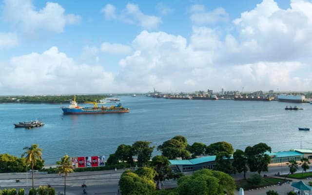 Отель Four Points by Sheraton Dar es Salaam New Africa