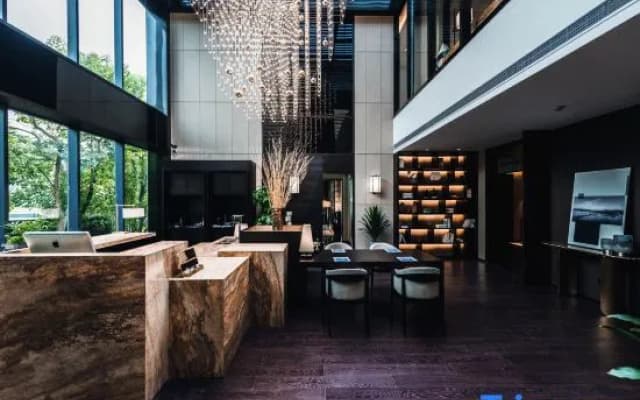 Yuan Hotel