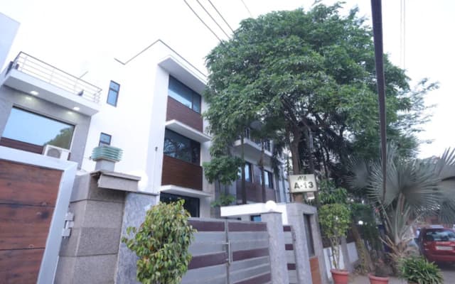 Hotel Delight Suites